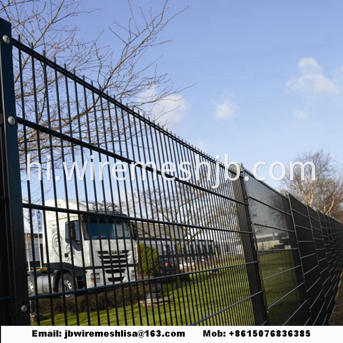 868/656 Powder Coated Double Weft Wire Mesh Fence